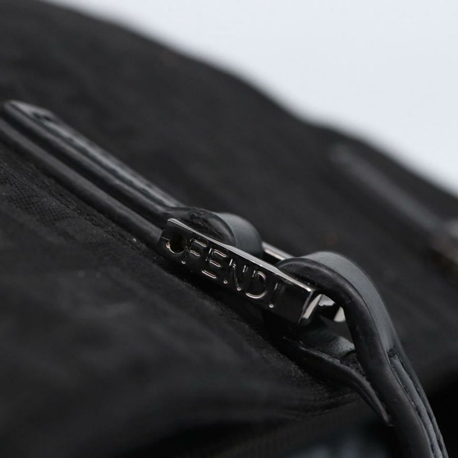 【日本直送】FENDI Zucchino帆布手提包 黑色 銀色 正品 am9157-9