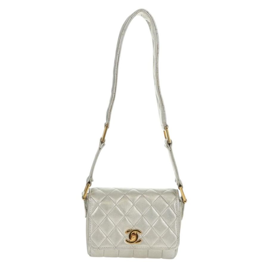 【日本直送】香奈兒 (CHANEL) 絎縫單肩包 皮革 銀色 金色 CC 標誌 正品 152450SAV-12