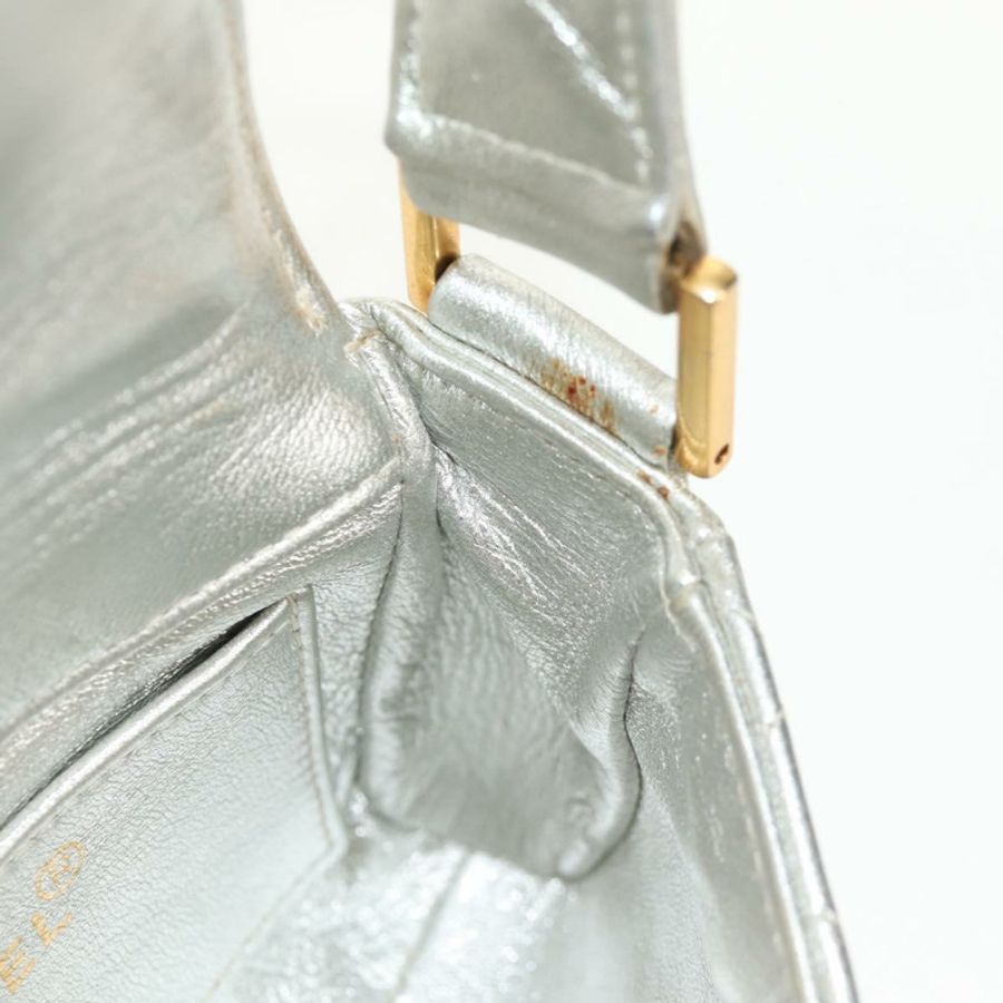 【日本直送】香奈兒 (CHANEL) 絎縫單肩包 皮革 銀色 金色 CC 標誌 正品 152450SAV-22