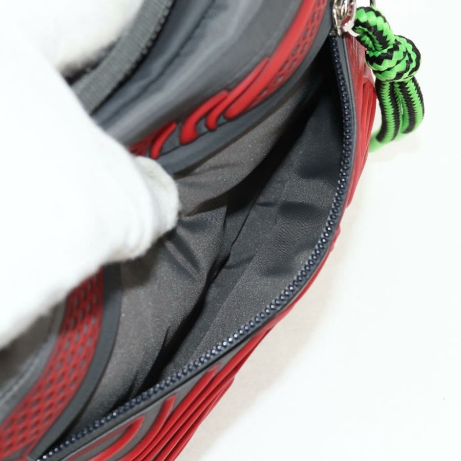 【日本直送】GUCCI GG帆布腰包 尼龍 灰色 銀色 752102 正品 BA8974V-21