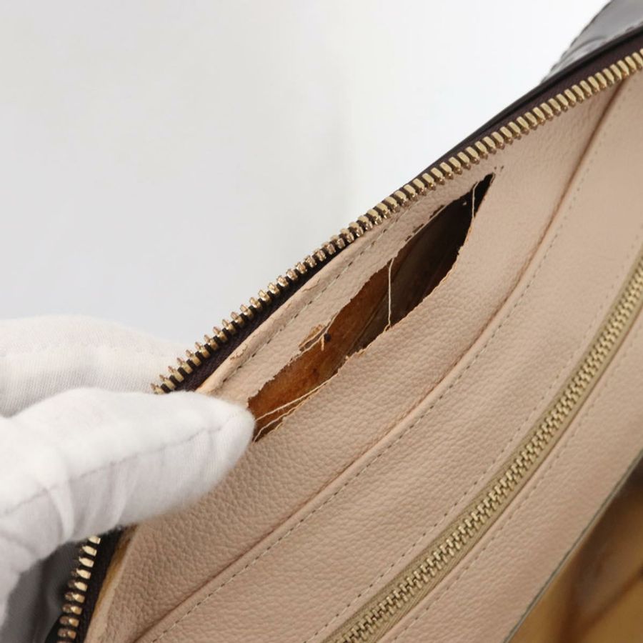 【日本直送】路易威登 Monogram Vernis Vanity GM Amarante M93512 Auth ka927-8