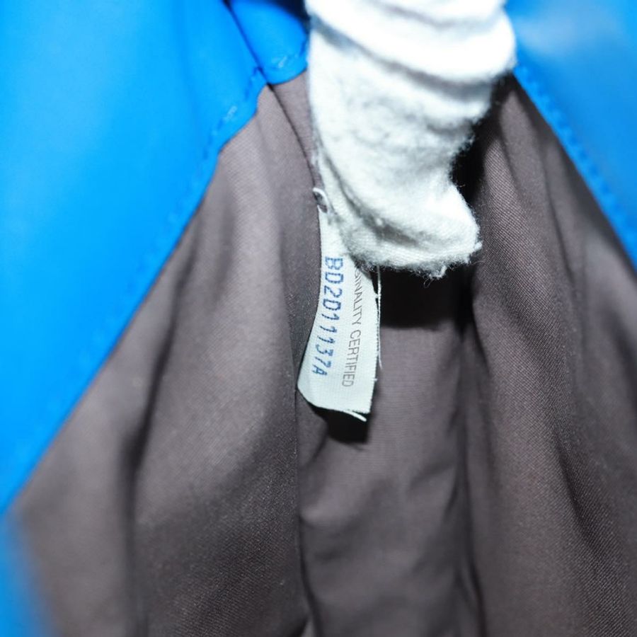 【日本直送】BOTTEGA VENETA INTRECCIATO 商務包皮革藍正品 161673V-10