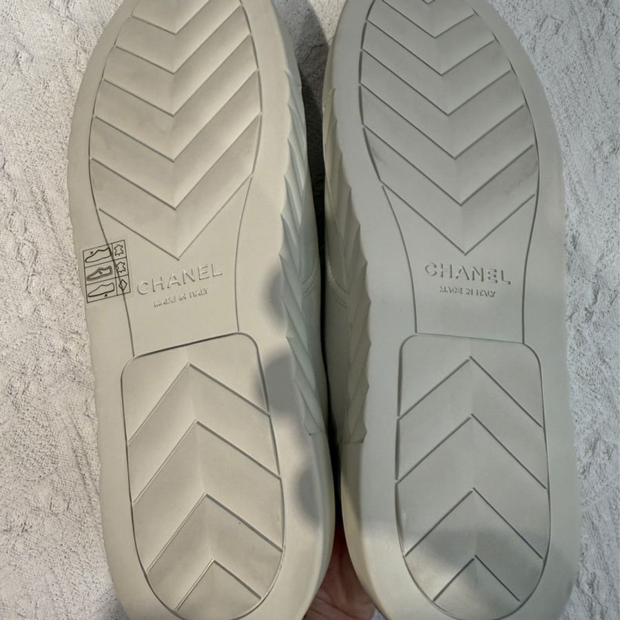 chanel香奈兒 小白鞋 全新-6