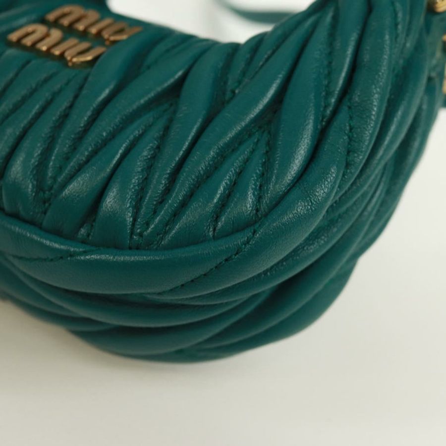 【日本直送】Miu Miu Matelasse Micro Hobo 單肩包,皮革材質,綠色/金色,正品,貨號 168972SM-15