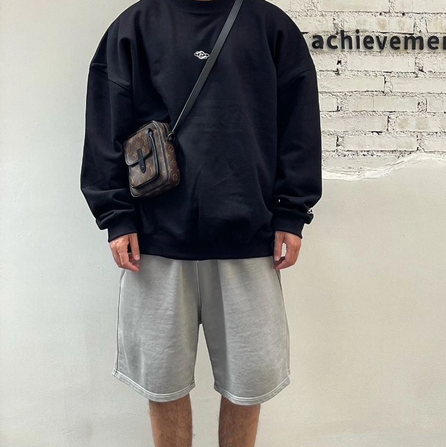 【97新✨型男必備🕴🏻全網最低價】LV 竪版相機包 Christopher黑色老花-3