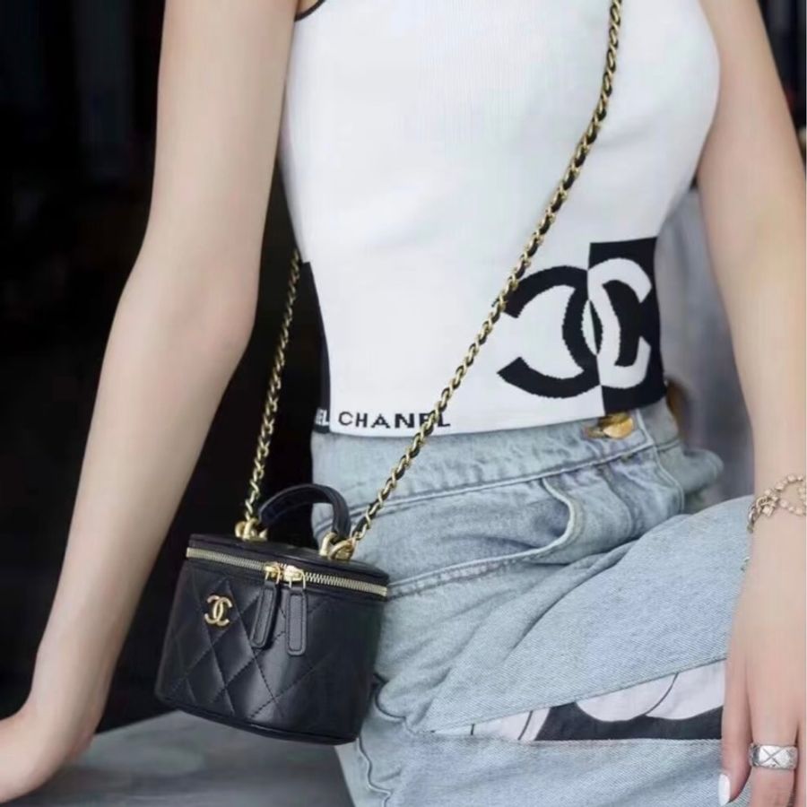 【97新 ✨ 全網最低價!】CHANEL/香奈兒22b 黑金 羊皮 金屬手柄mini手提單肩盒子包 晶片新款(下單前先詢問庫存❗️)-1