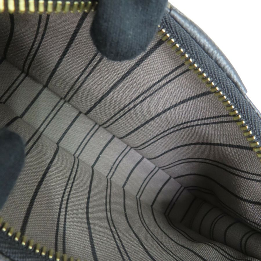 黑色 原花壓紋 牛皮 Easy Pouch O【LOUIS VUITTON LV 路易威登】 M80349-4