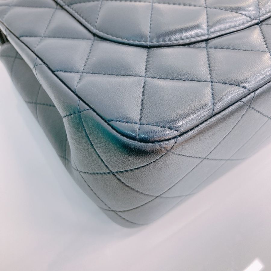 MS0589 CHANEL 香奈兒經典大號翻蓋式連帶包包CLASSIC FLAP JUMBO 30CM LAMBSKIN-27