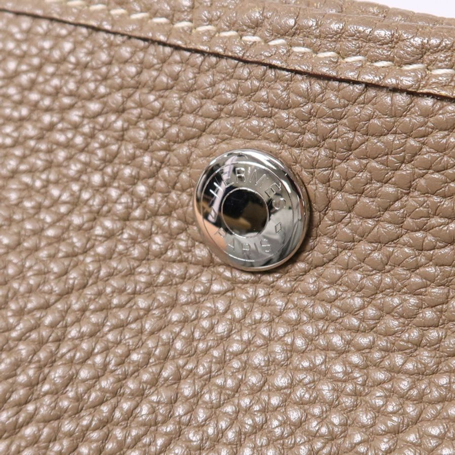HERMES 【Hermes Fair】Clemence皮革GardenParty PM銀扣手挽袋Etoupe-6