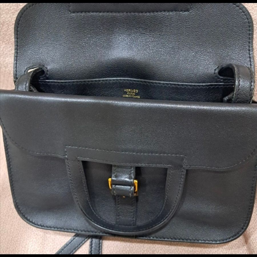 Hermes Halzan mini 黑金 SWIFT皮
黑色金扣-2