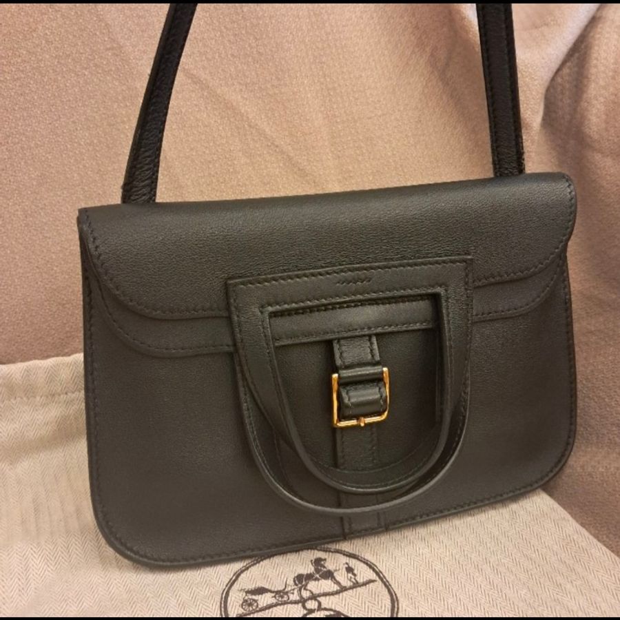 Hermes Halzan mini 黑金 SWIFT皮
黑色金扣-0