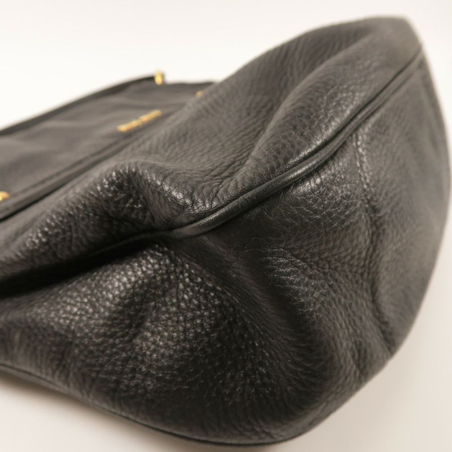 Miu Miu 牛皮皮革Shoulder Bag金扣肩背袋-8