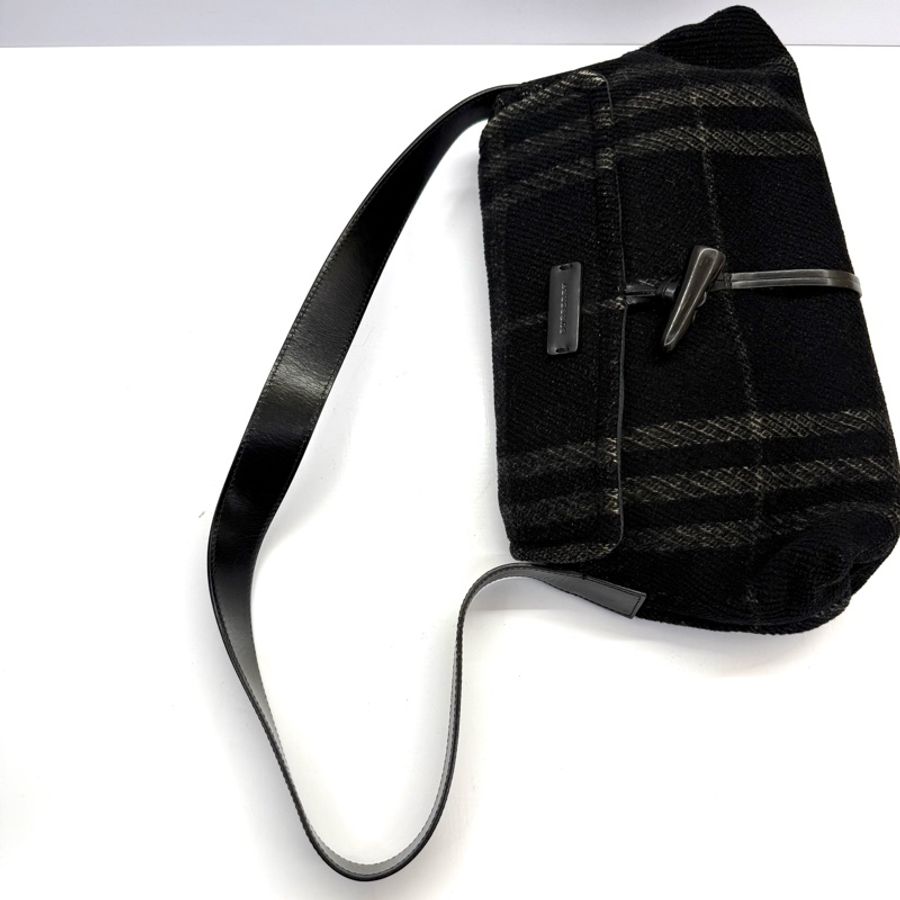 BURBERRY 巴寶莉 黑色毛呢肩背包 NOVA CHECK WOOL-5