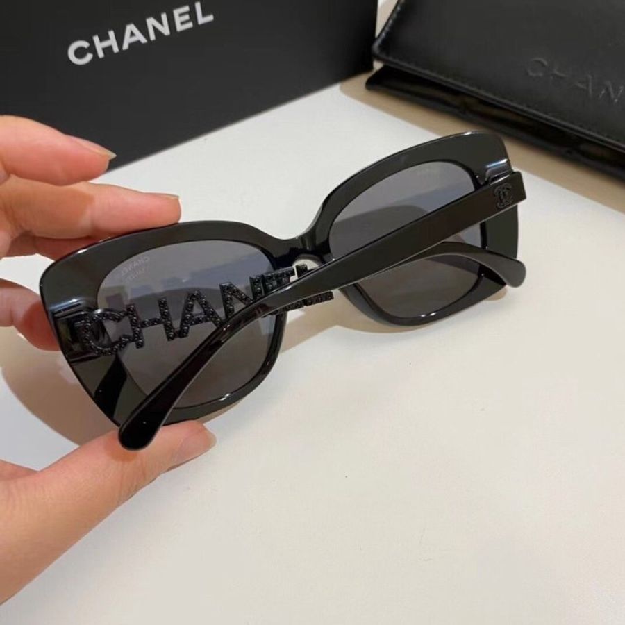 Chanel 🔥斷貨王CH5422 c501 辛芷蕾同款 黑鑽腿鑲鑽太陽眼鏡 全新全配-4
