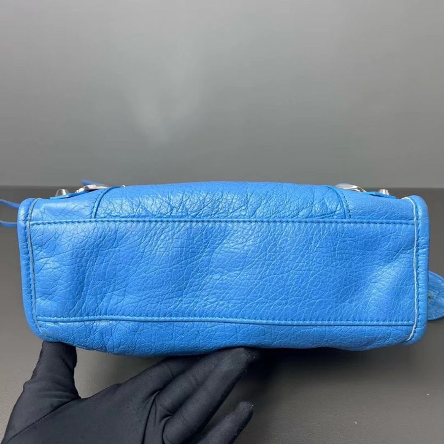 balenciaga 機車包 銀藍色logo肩帶23.5*15*9cm 98新配件肩帶 塵袋 鏡子-4