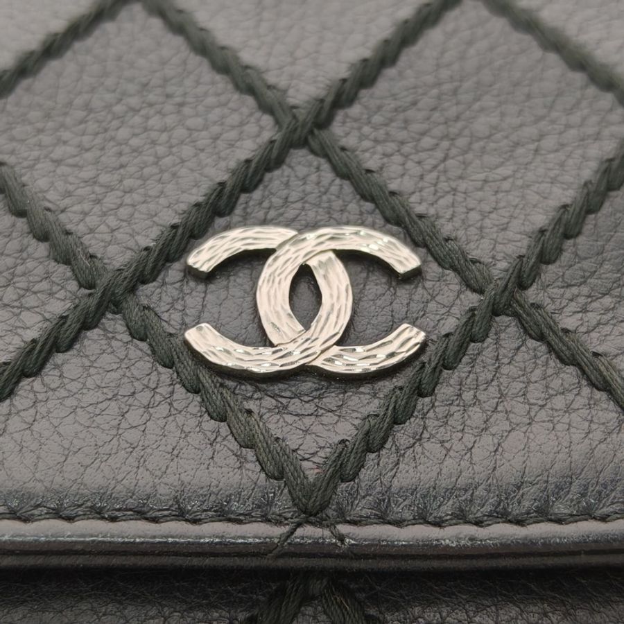 CHANEL CFWOC19cm黑色牛皮19開銀扣肩背包-4