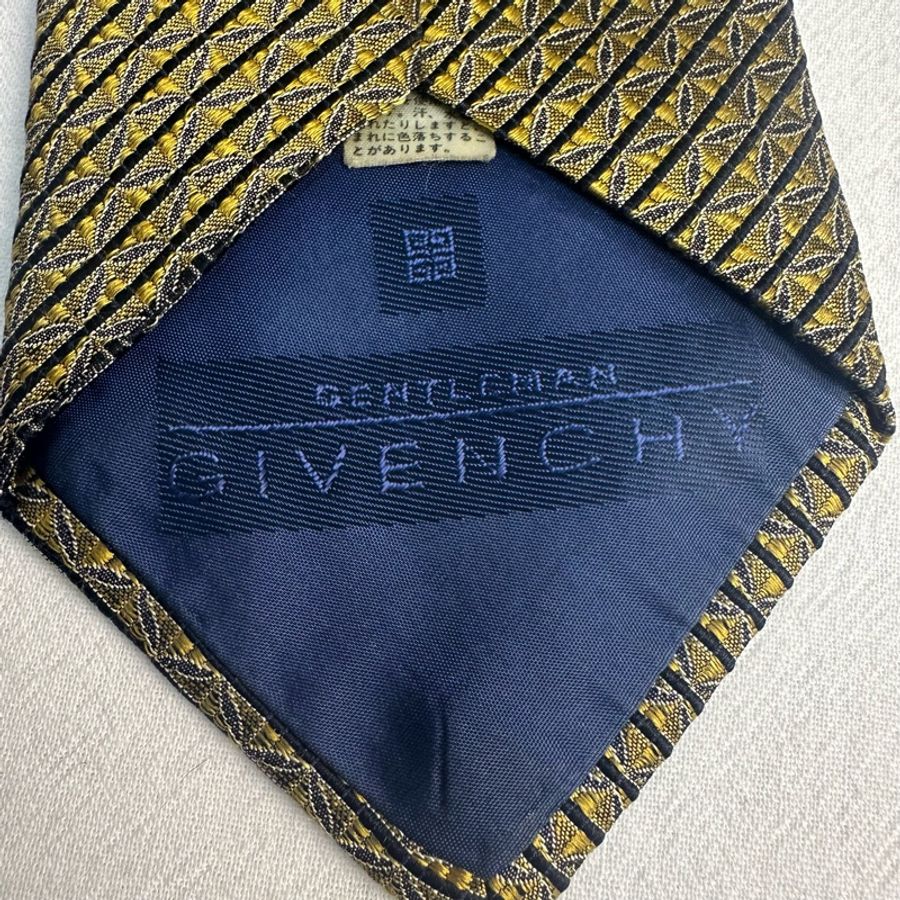 GIVENCHY 紀梵希 黑金菱格織紋領帶 領結 絲綢(中古)-4