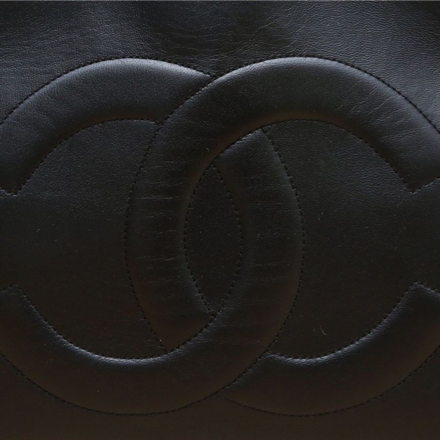 CHANEL 中古黑金羊雙Clogo奶粉包黑色羊皮2開金扣肩背包-4