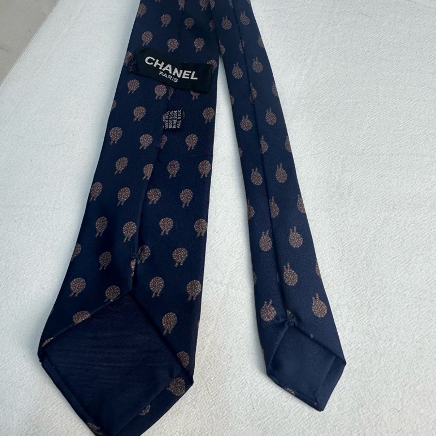 Chanel 藏青色花紋圖案領帶 領結 絲綢(中古)-2