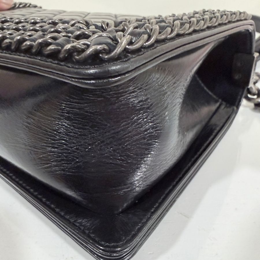 Chanel✨黑色銀釦 油蠟皮 鏈條滾邊 leboy25-23