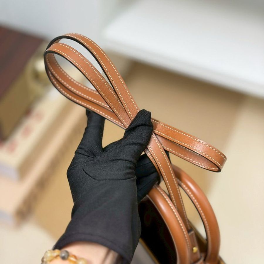 🏷️Celine 瑟琳.Mini Cabas 琴譜包 新款-18