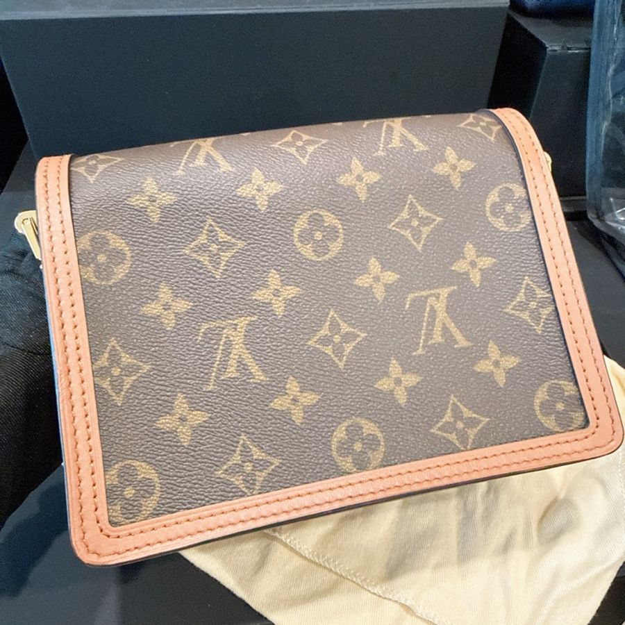 未拆膜✨Louis Vuitton✨Lv達芙尼Dauphine單肩包斜背包芯片款 小號-3