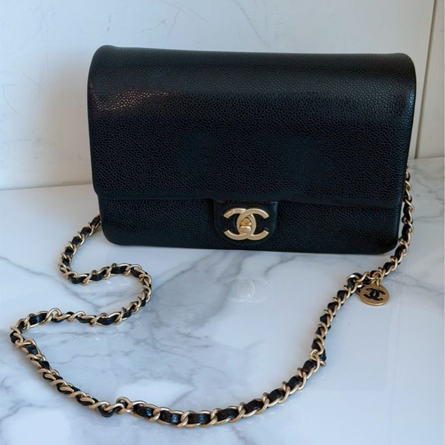 Chanel✨2024K復古金幣皮穿鏈條黑金荔枝皮金幣CF23 中號 晶片款-0