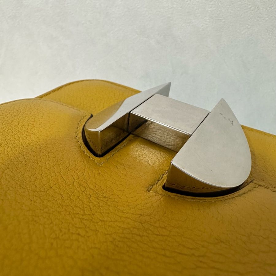 Hermes 芥末黃牛皮銀釦卡包 2002-12