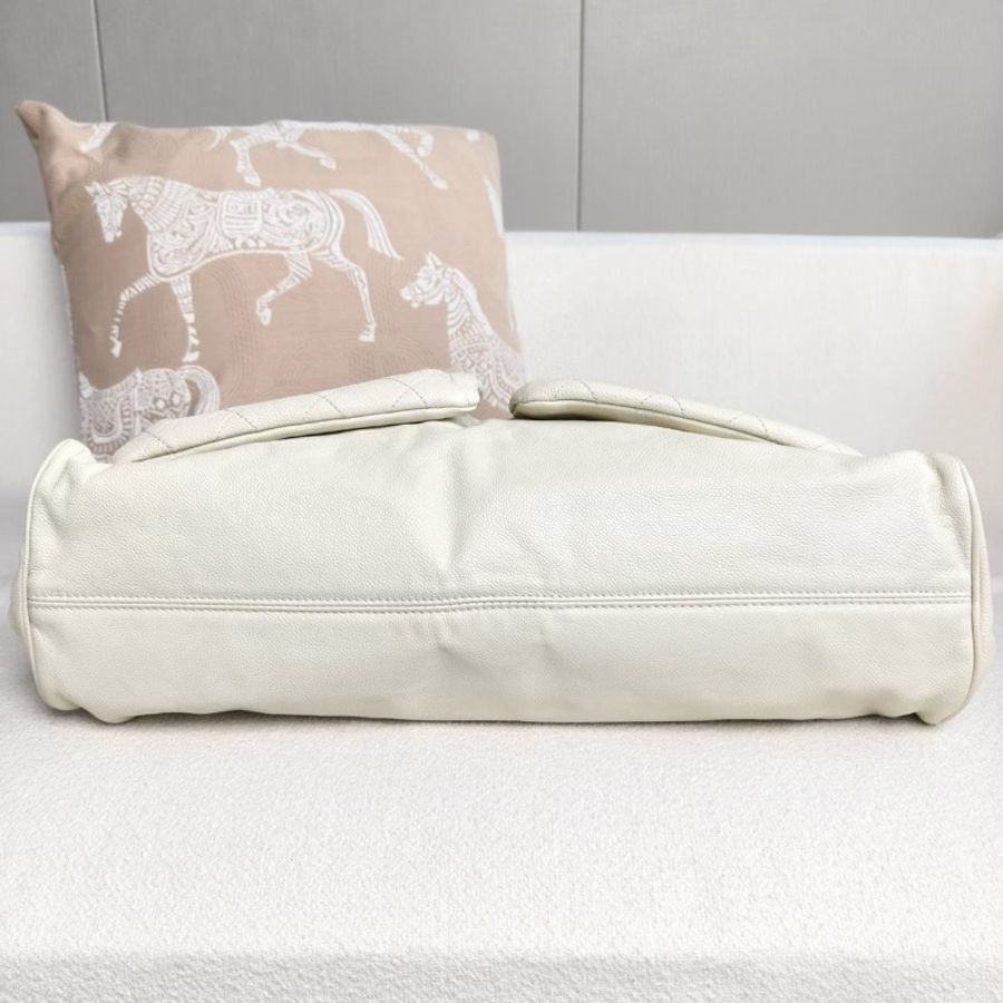 Chanel 2.55雙子星肩背包奶白色 銀扣 荔枝皮 45*30*15 98新配件塵袋-5