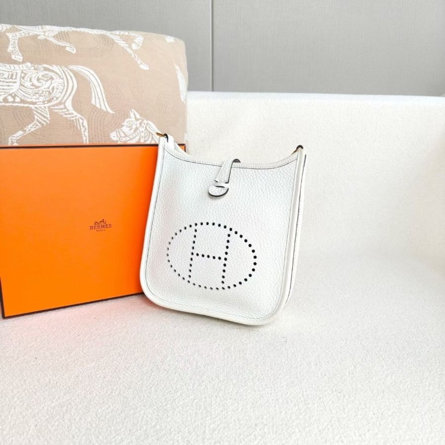 Hermes Evelyne mini白色 TC皮 金扣17*19*6 98新配件盒子 塵袋 肩帶 購證-2
