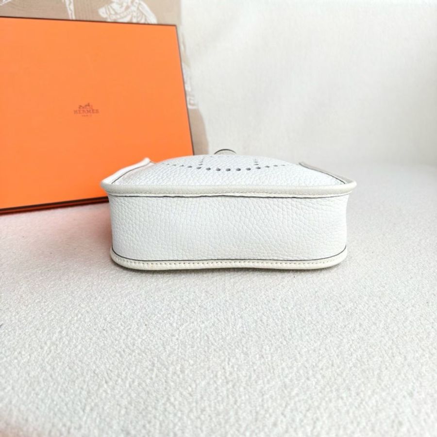 Hermes Evelyne mini白色 TC皮 金扣17*19*6 98新配件盒子 塵袋 肩帶 購證-3