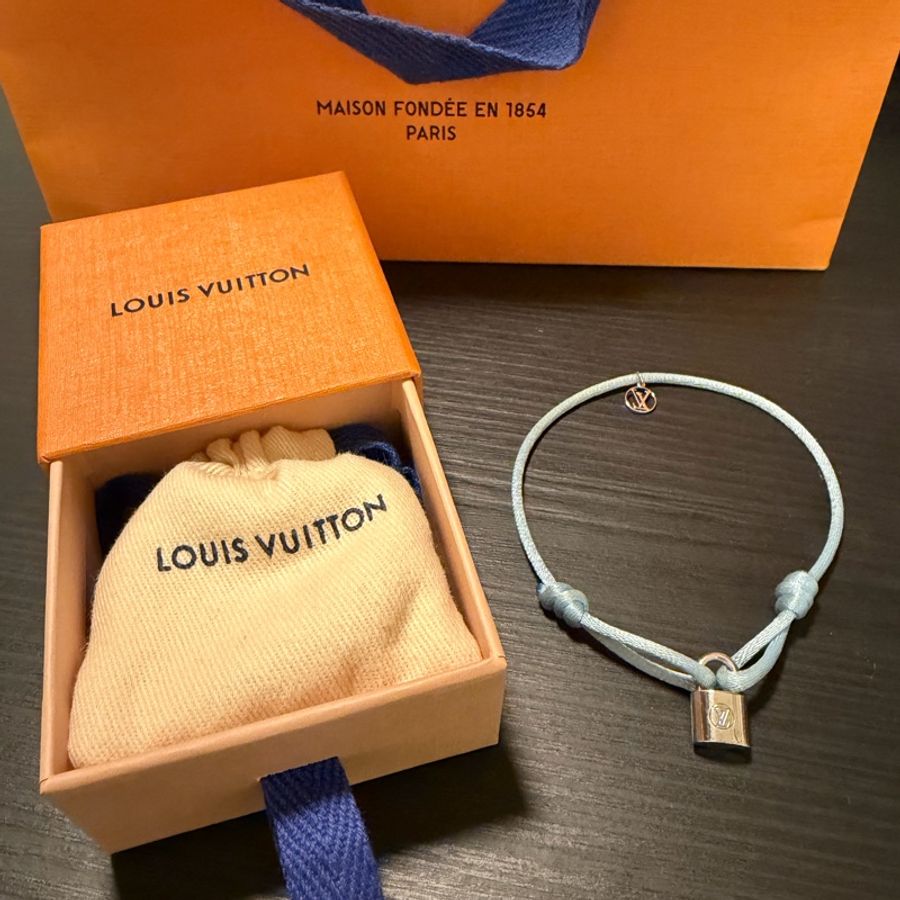 LV sliver locket純銀手鏈-4