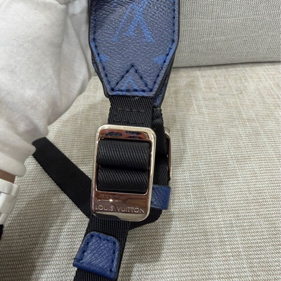 LV M30242 outdoor Monogram藍色老花拼皮郵差 斜背包-44