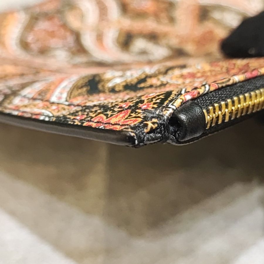 Givenchy Antigona Clutch-9