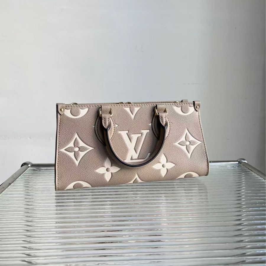 全新🆕 LV/路易威登大象灰橫版 onthego 托特芯片,尺寸:25*13*10-1
