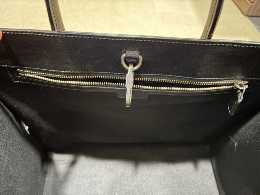 Gucci GG Supreme 系列托特包-12