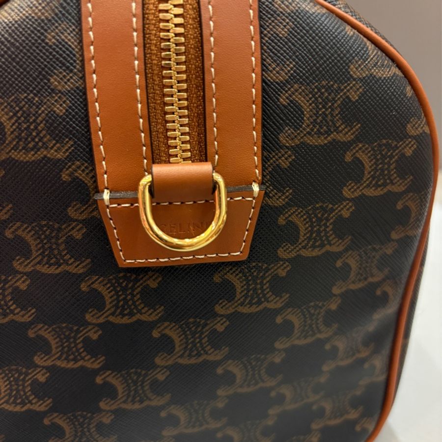 離櫃未使用品 Celine 凱旋門波士頓包/speedy30-20