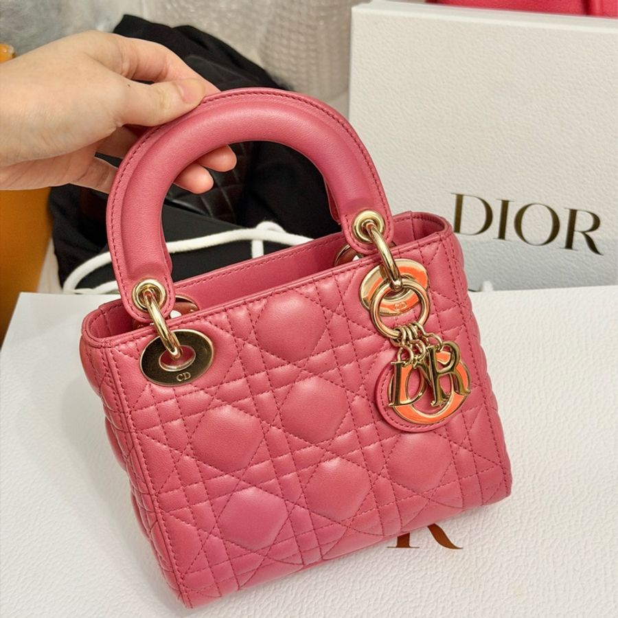 超美❤️ Dior #lady #乾燥玫瑰粉 #戴妃包 #三格-5