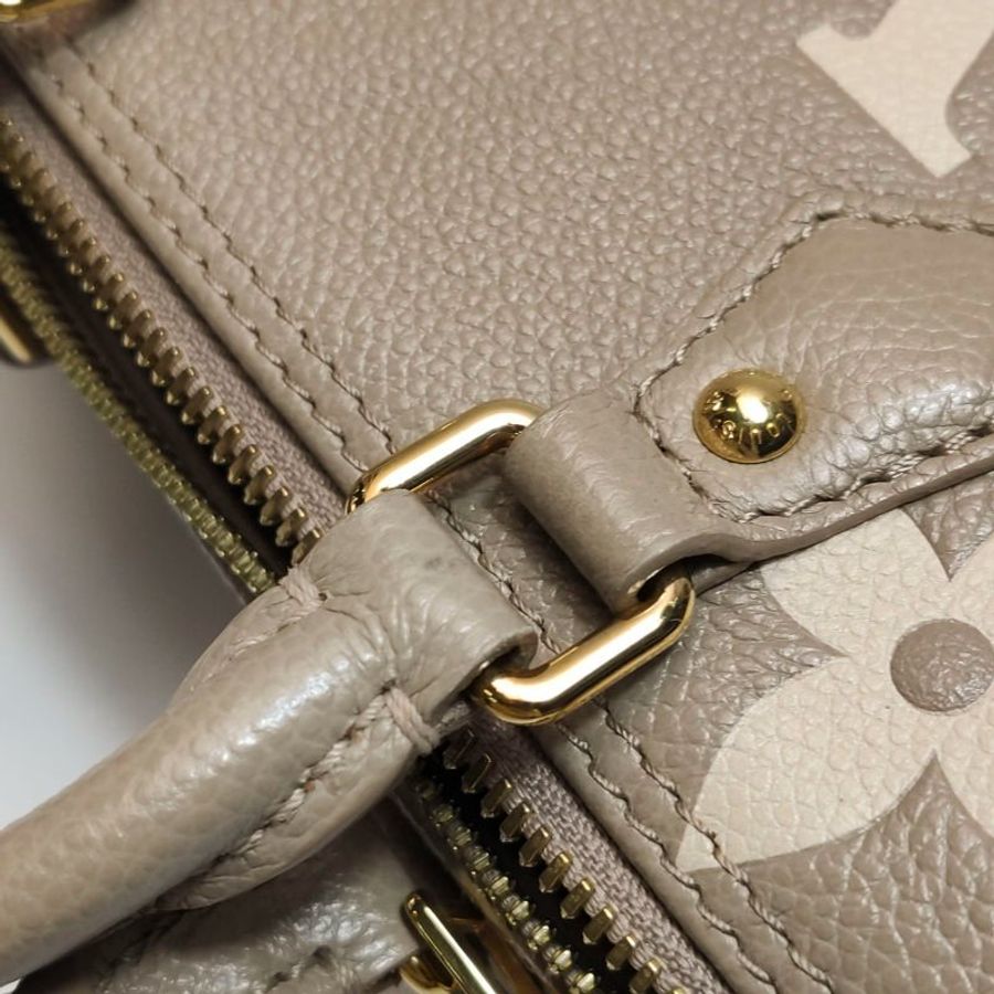 Louis Vuitton (LV) Papillon巴比龍BB牛皮壓花老花斜背包子母包單肩包晶片款-19
