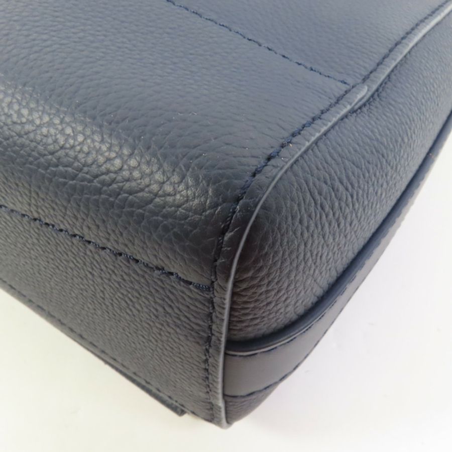LOUIS VUITTON 牛皮皮革Aerogram Takeoff銀扣肩背袋-13