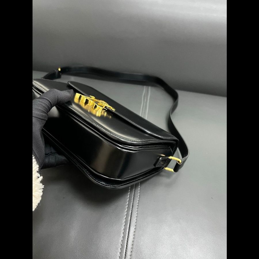 Celine box medium
凱旋門黑金中號box-7