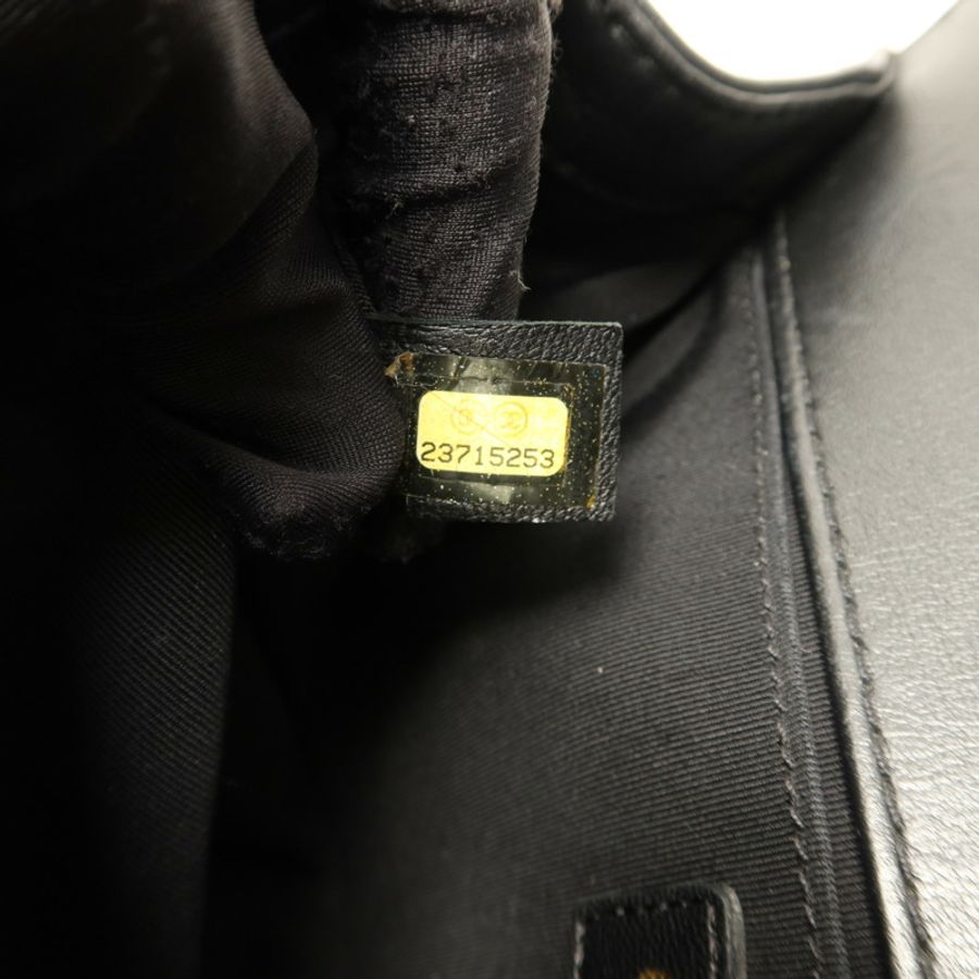 CHANEL 牛皮皮革Boy 25金扣鏈帶手挽肩背兩用袋-9