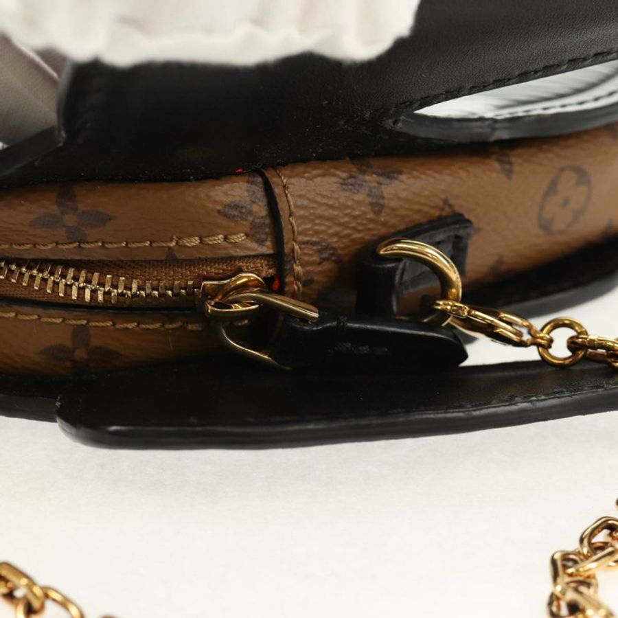 【日本直送】路易威登 Epi 狗臉圖案 Pochette 單肩包 灰色 M53171 LV 正品 142694SAM-22