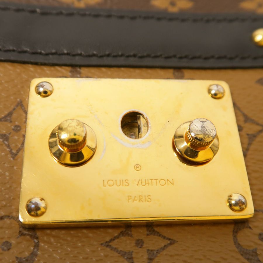 LOUIS VUITTON Monogram Reverse Trunk Clutch金扣肩背袋棕色-6