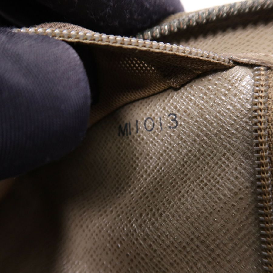 LOUIS VUITTON Damier Geant Mage Sling Bag銀扣腰包-7