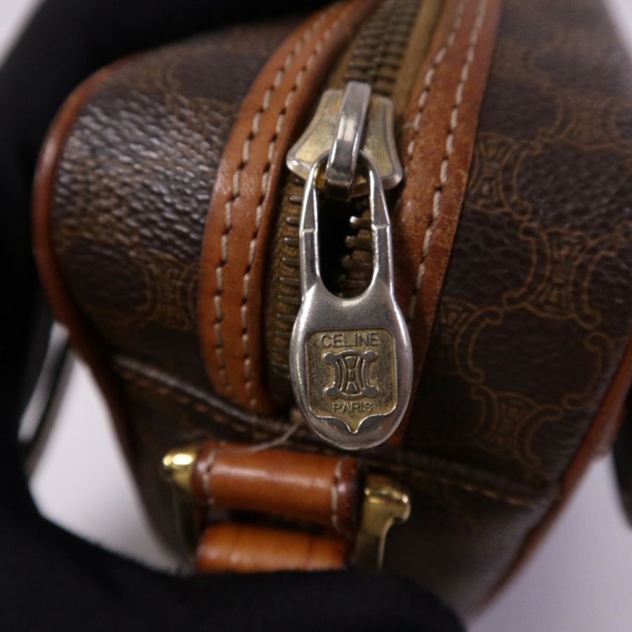 CELINE 塗層帆布Vintage Madama金扣肩背袋-13