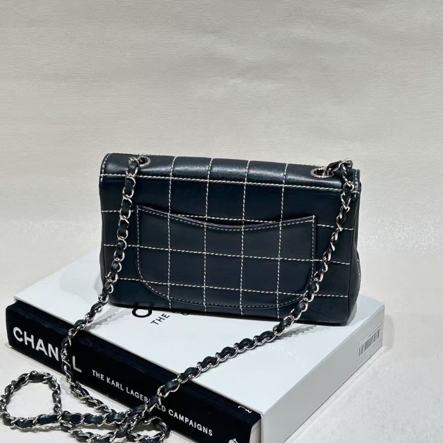 Chanel cf 海軍藍接近黑 牛皮 大mini白線外縫線勾勒的冰格元素22×13 99新配件塵袋-6
