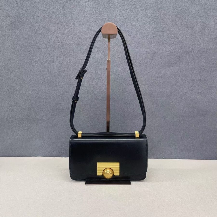 BV classic 黑金金球肩背斜背包21 *11.5 *5.5 98新配件塵袋-1