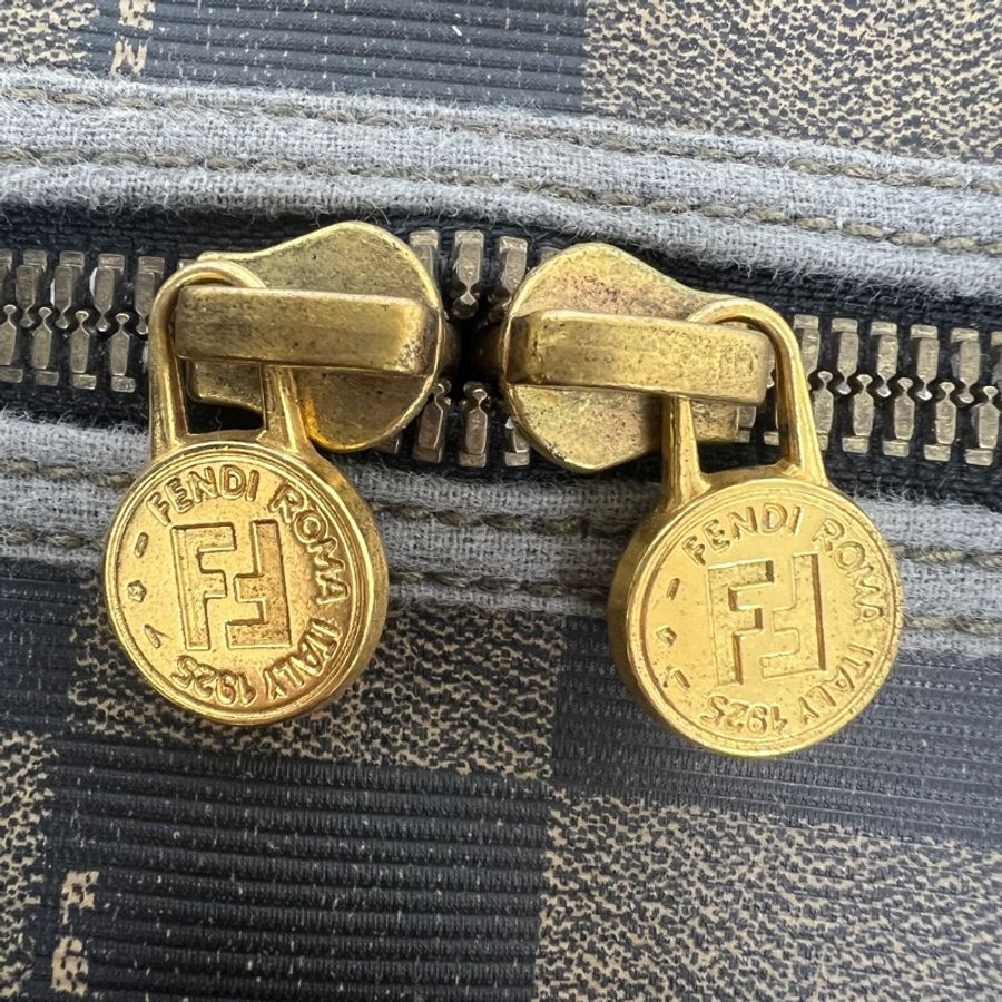 【赫蒂國際精品】 Fendi 芬迪 經典 Pecan波士頓 旅行包 vintage-7