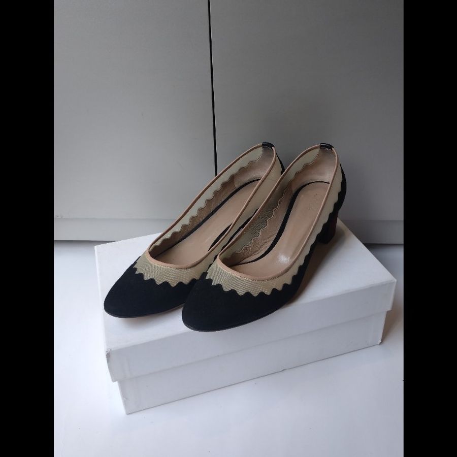 Chloe 黑麂皮+米色網邊方跟高跟鞋-0